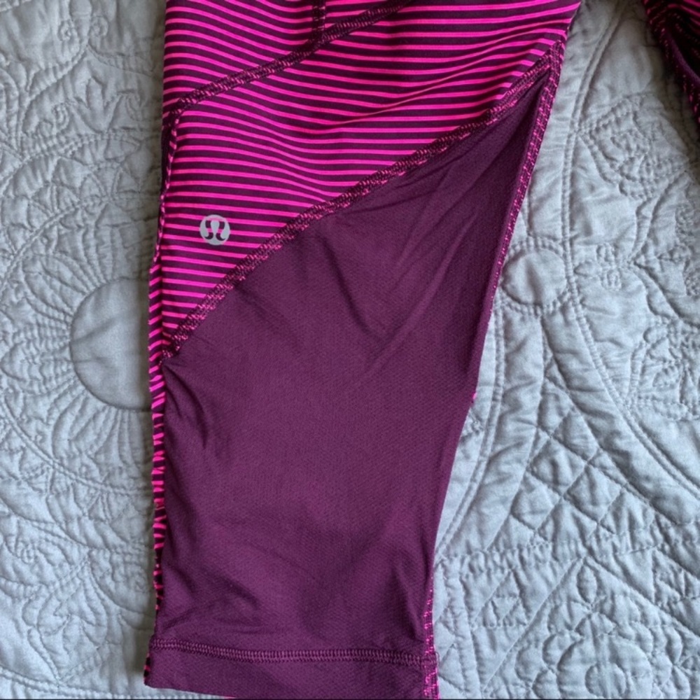 Lululemon  stripped crop leggings size 4  XS - Picture 5 of 8